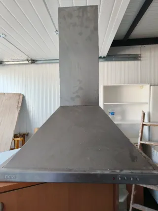Campana extractora CATA