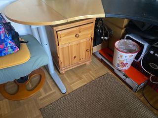 Mesa Ikea con extensiones y cajonera