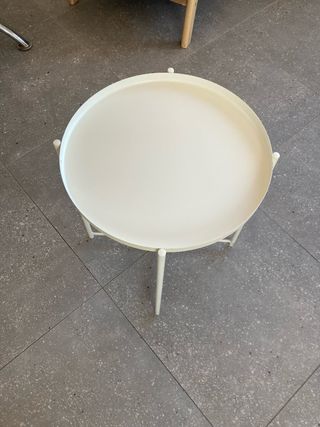 Tavolo ausiliario rotondo bianco Ikea