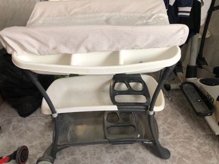 Bañera para bebé con cambiador