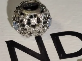 Charm Pandora Disney Zirconi Luminosi Argento 925