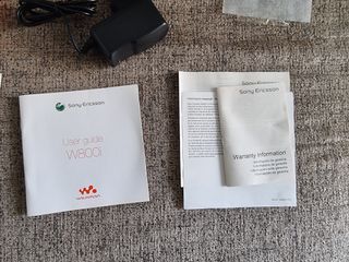 Sony Ericsson W800i Walkman Bianco