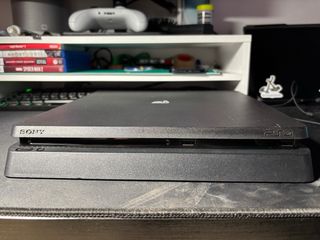 Playstation 4 SLIM