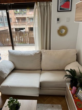 Sofá beige extensible