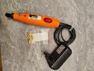 Mini taladro HILDA con accesorios