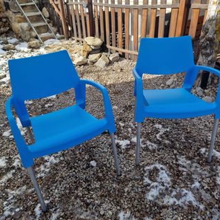 Sillas Camping y 2 Taburetes