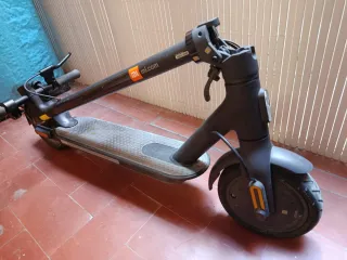 Patinete Xiaomi MI Essential