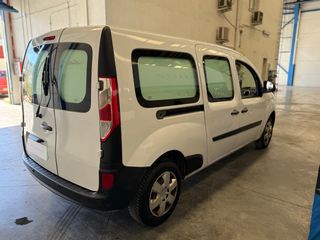 Renault Kangoo Furgón Maxi 4p Blue dCi 70 kW (95CV)