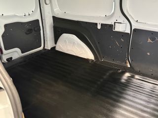 Renault Kangoo Furgón Maxi 4p Blue dCi 70 kW (95CV)