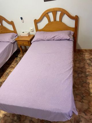 Juego de 2 camas individuales de madera