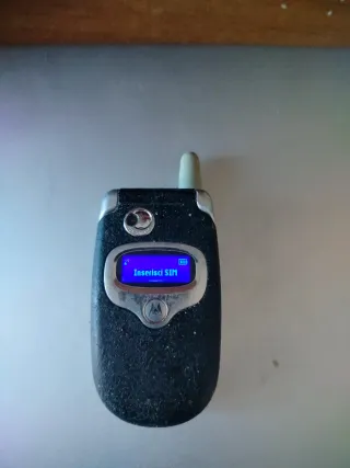 Telefono Motorola V535 vintage