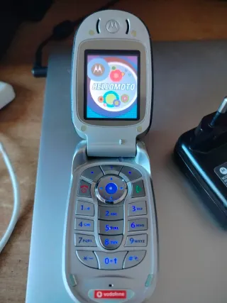 Telefono Motorola V535 vintage