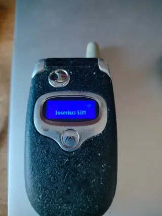 Telefono Motorola V535 vintage