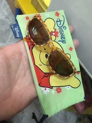 Gafas de sol Disney infantiles doradas