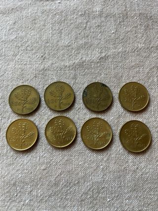 8 Monete 20 Lire Italiane. (€1,50 ciascuna)