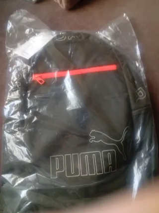 Mochila Puma verde oliva