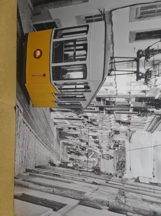 Cuadro Lisboa Tranvía Amarillo
