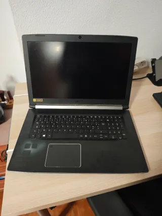 Acer Aspire A717-71G Portátil