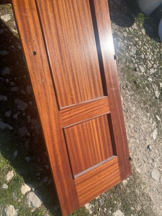 Puerta Sapelly 62,5 x 2m 2cm Izquierda