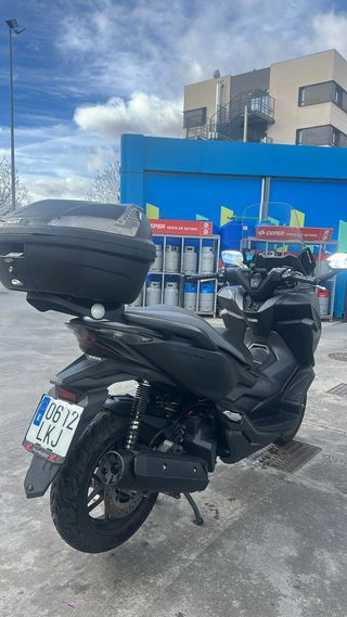 Honda Forza 125cc Negra