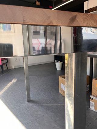 Mesa alta roble macizo y acero