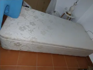 Canapé abatible tapizado