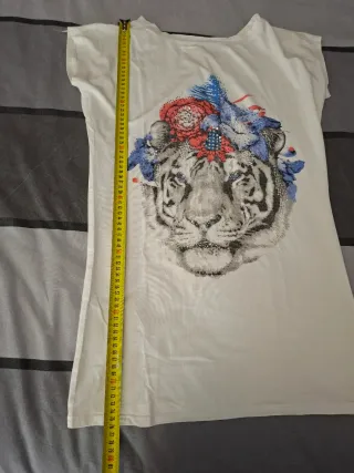 Maglietta donna tigre con fiori