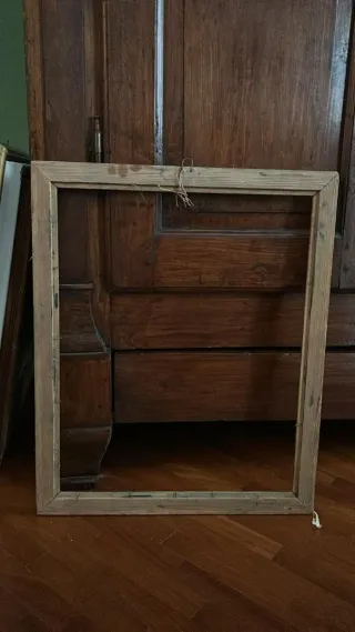 Cornice antica dorata.fine 800