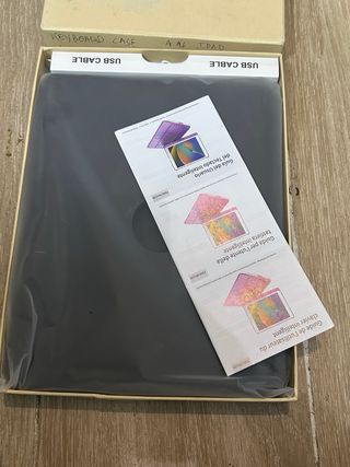 aMZCaSE iPad 10th 2022/A16 11th Generation 2025