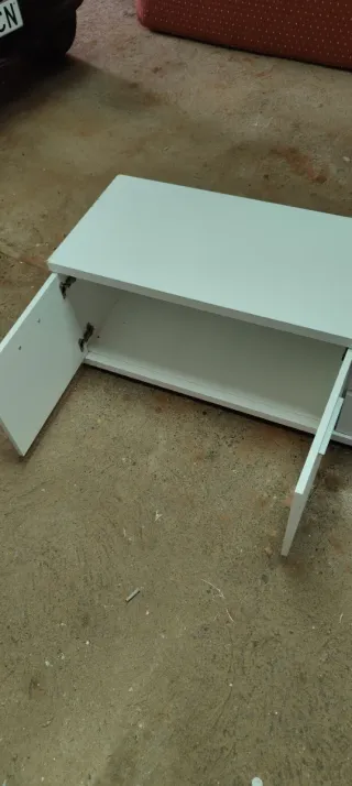 Mueble bajo TV blanco madera