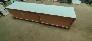 Mueble bajo TV blanco madera