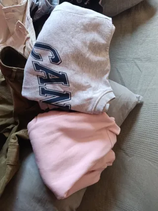 Lote Ropa Bershka Vaqueros y Más Regalo.....