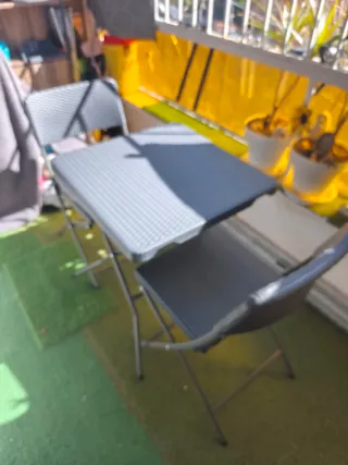 Mesa y 2 Sillas Plegables Terraza