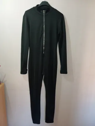 Mono deportivo cremallera frontal