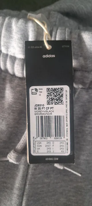 Pantalón chándal Adidas gris