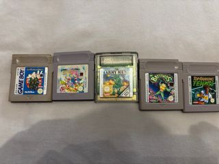Consola Game Boy Amarilla + 5 Juegos