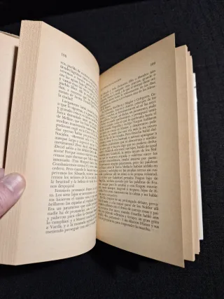 J.R.R. Tolkien. El Silmarillion [Primera edición]