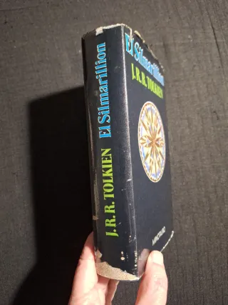 J.R.R. Tolkien. El Silmarillion [Primera edición]