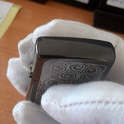 Zippo Ice Patern Negro Brillante Ornamental