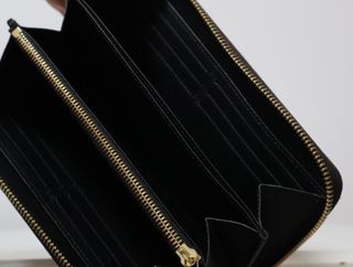 Louis Vuitton Zippy Reverse Giant Monogram