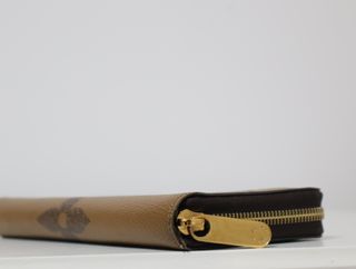 Louis Vuitton Zippy Reverse Giant Monogram