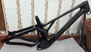 Quadro Enduro Full Carbono Novo