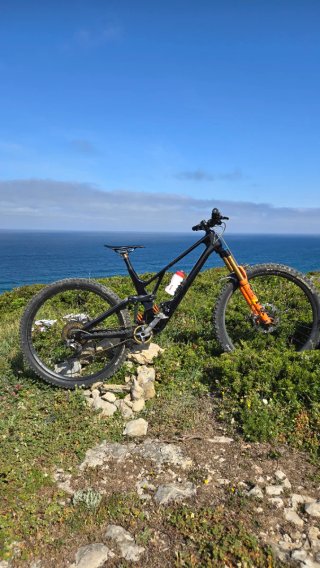Quadro Enduro Full Carbono Novo