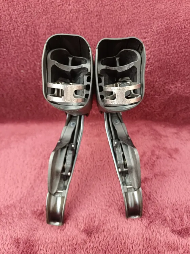 Shimano Dura Ace Di2 11v -Manetas-