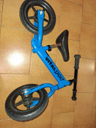 Bicicleta de equilibrio azul Vital Sport
