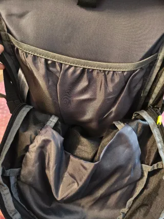 Mochila Mountain Pro 25L Negra/Gris