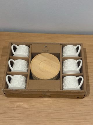 Set 6 tazze da caffè in porcellana / mai usate