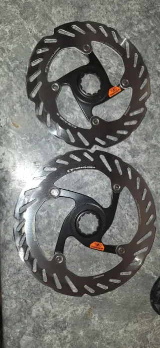 Grupo shimano DI2 105