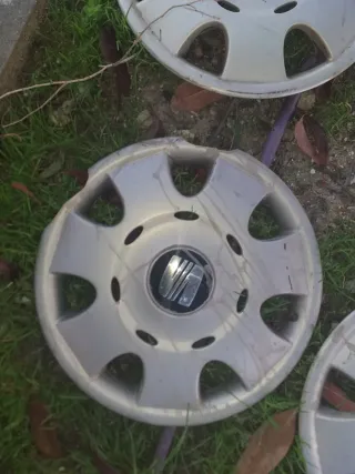 4 Tapacubos Seat Ibiza R14