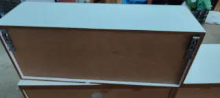 Mueble salón pared blanco y negro